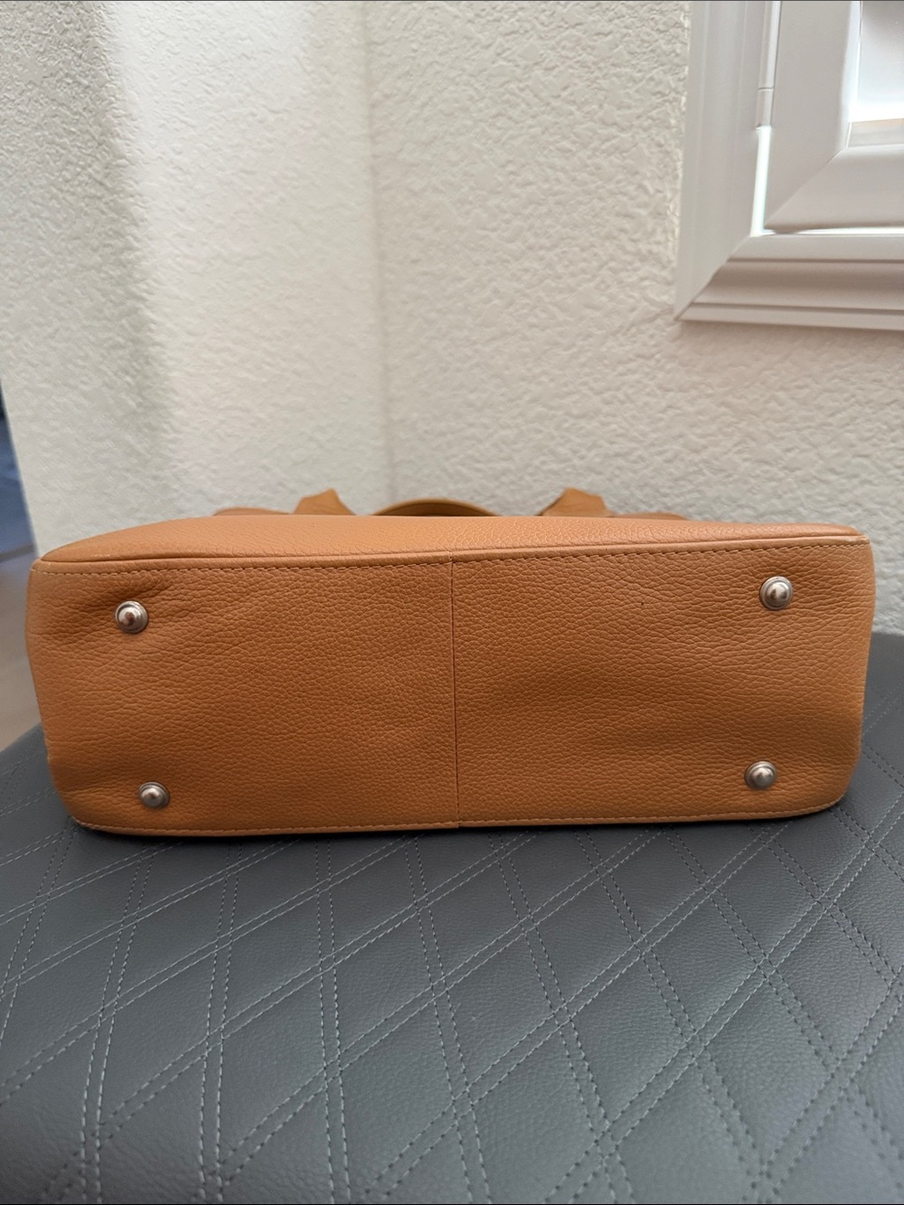 Longchamp Tan Leather Top-Handle Tote - Picture 3 of 10